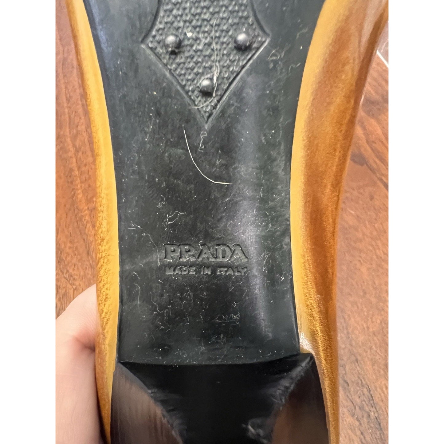 Vintage Prada Pointed-toe Brown Leather Pumps Women’s Size 38 / 7.5