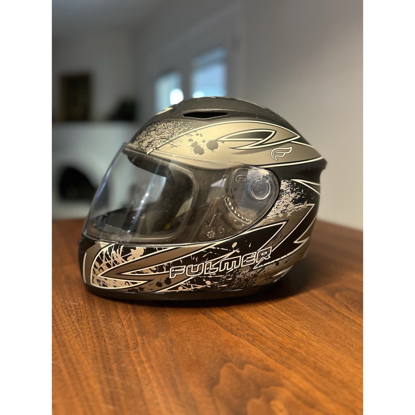 Fulmer Cyclone J5 Black Grey Full Face Flip-up Visor Motorcycle Helmet Size S