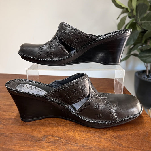 Clarks Artisan 9.5M Shiba Clog Mule Wedge Sandals Gray Leather Close Toe Shoe