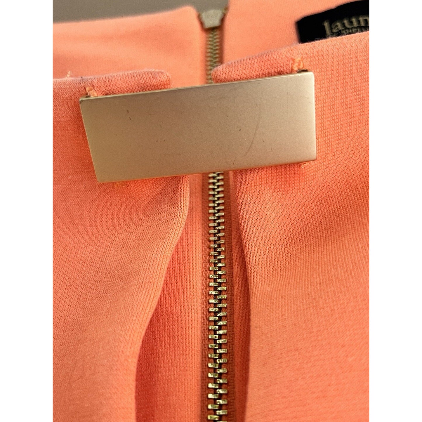 NWT Sz 8 Laundry by Shelli Segal Sleeveless Apricot Orange Bodycon Keyhole Neck