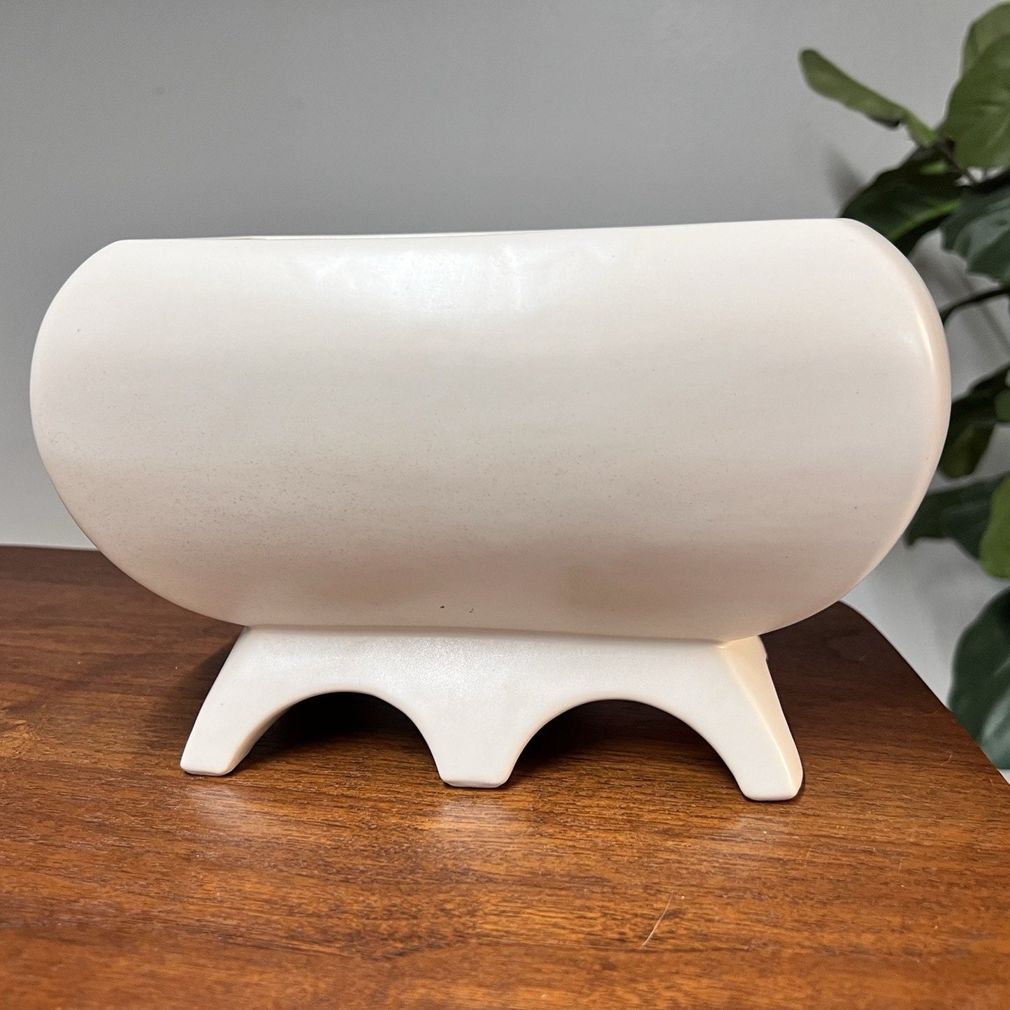 McCoy Pottery Spring Wood Dogwood Cherry Blossom Footed Planter 10” Ivory White