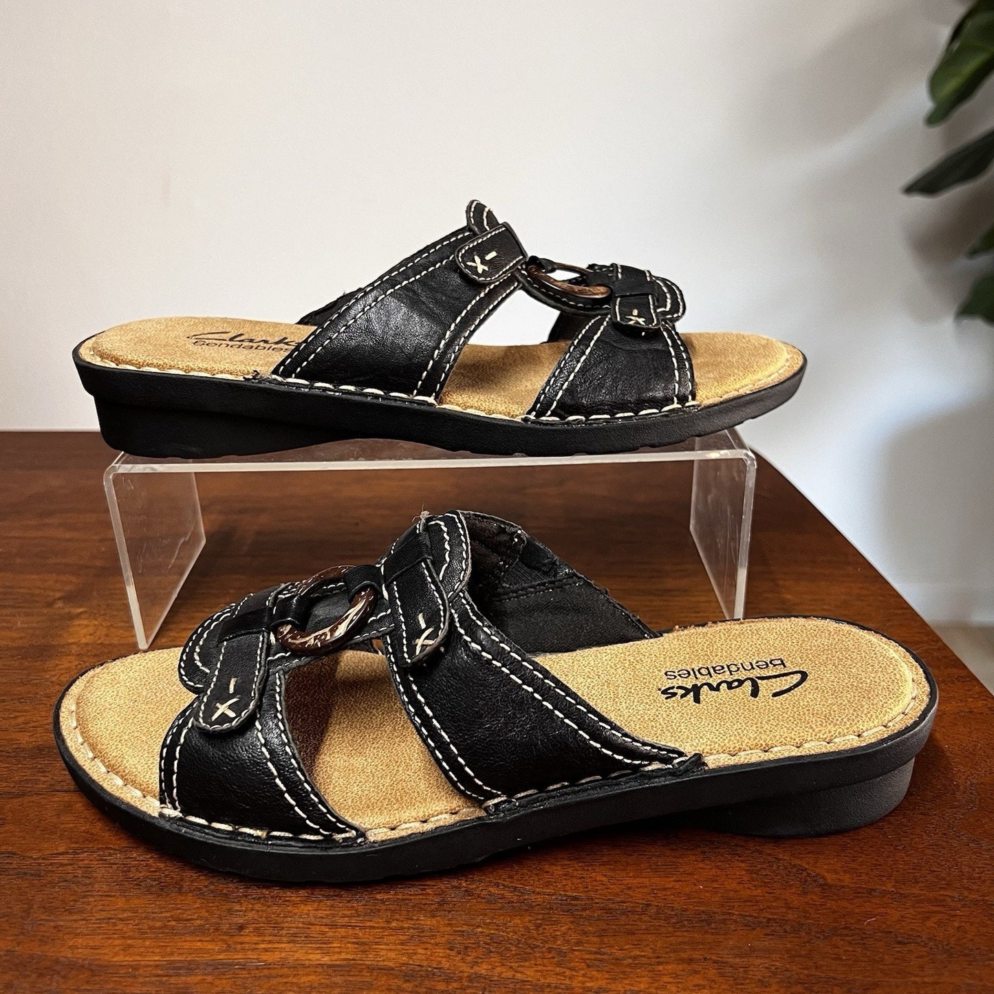 CLARKS BENDABLES 6M Black Leather Strappy Slide Sandals