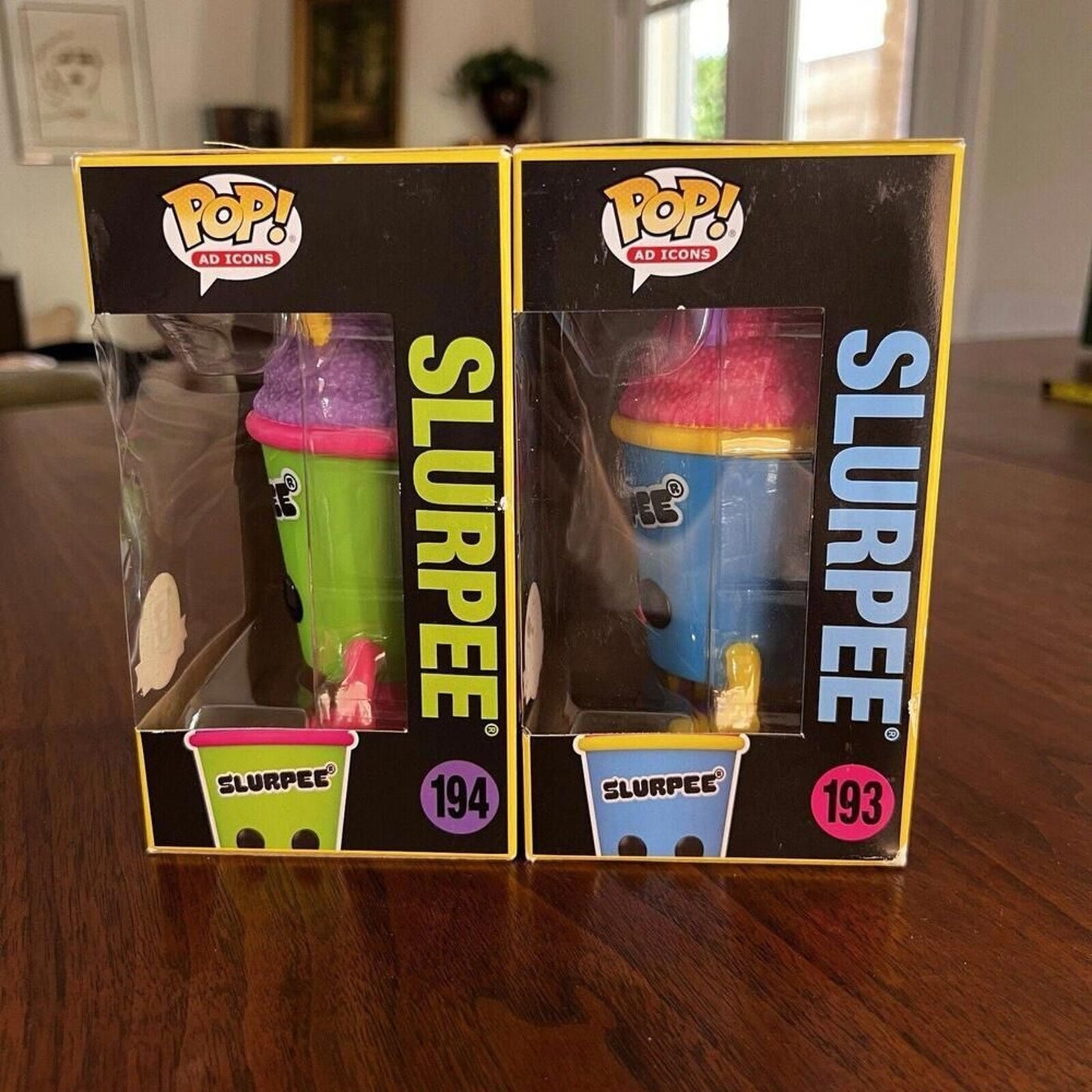 Funko Pop 7-Eleven Blacklight Slurpee 193 & 194 Ad Icon Exclusive Collectible