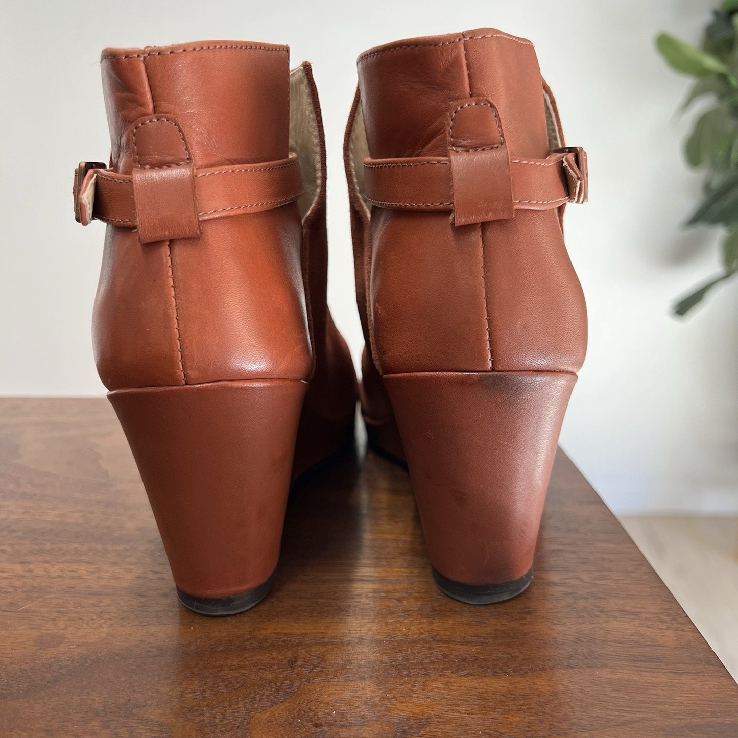 Wolverine Samantha Pleet 8B Suede Wedge Bootie 1000 Mile Leather Tassle