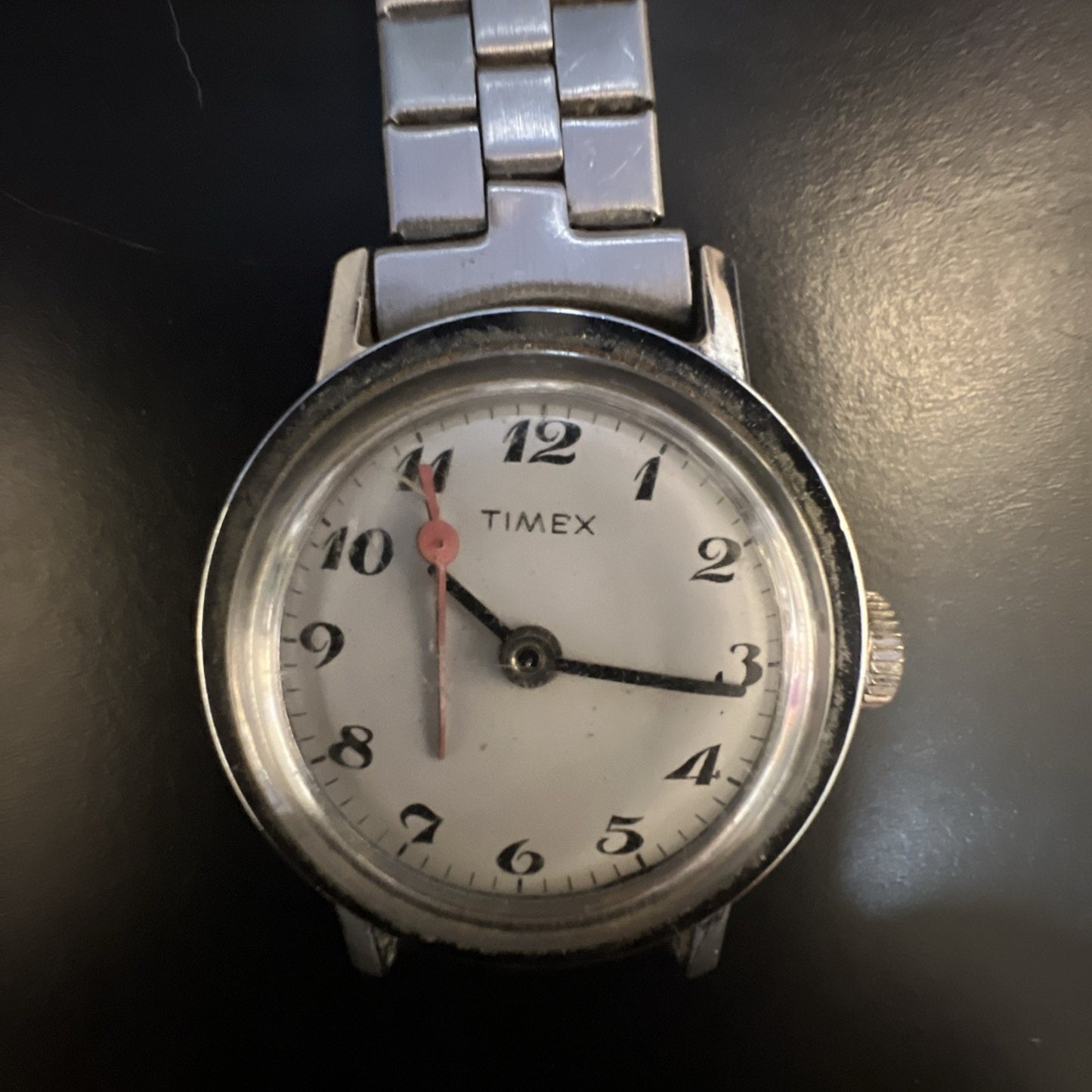 Vtg Timex Mechanical Hand Wind Date Watch 25mm Silver Dial Mfg 1960s-80s Parts