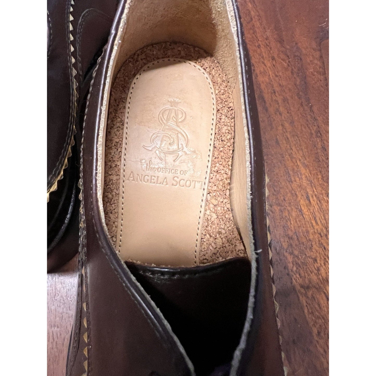 The Office of Angela Scott "Ms. Neale" brown leather derby shoes Women’s Size 5