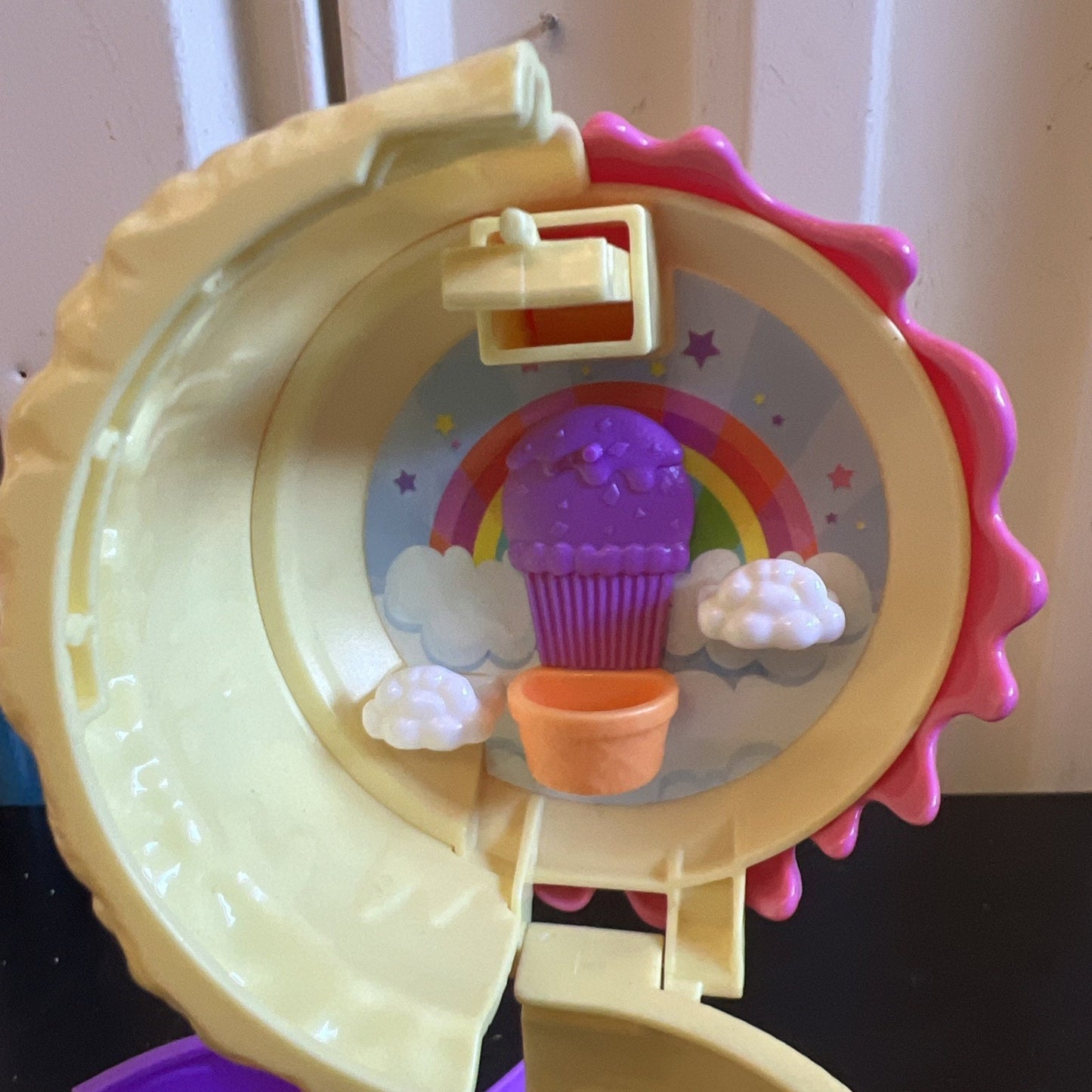 Polly Pocket Spin ‘n Surprise Compact Playset Ice Cream Cone Shape Playground