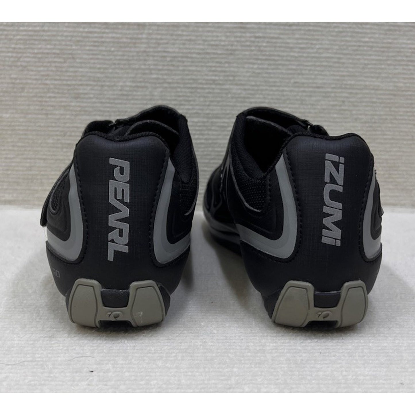 Pearl Izumi Select Road IV Cycling Shoes Black Gray Women’s Clipless Size 11
