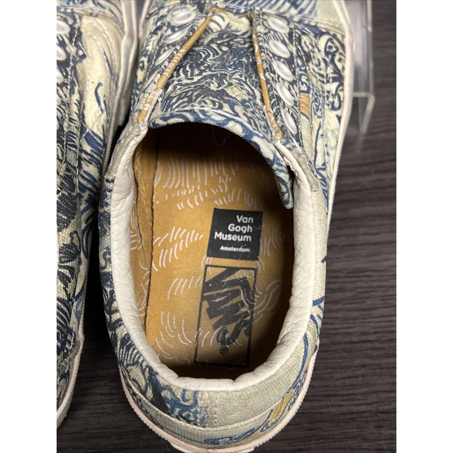 Vans Van Gogh Museum Women’s Size 6 Lace-up Sneaker