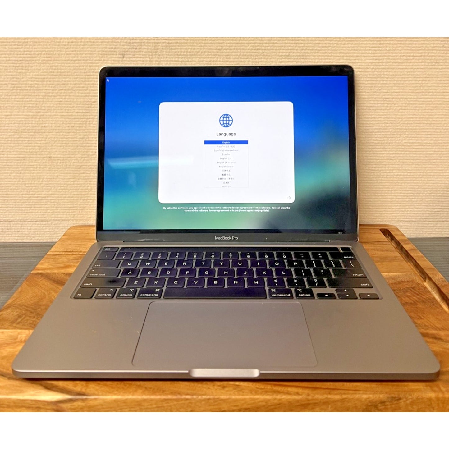 MacBook Pro 13" Model A2251 Space Gray 2GHz Quad-Core Intel Core i5 16GB RAM