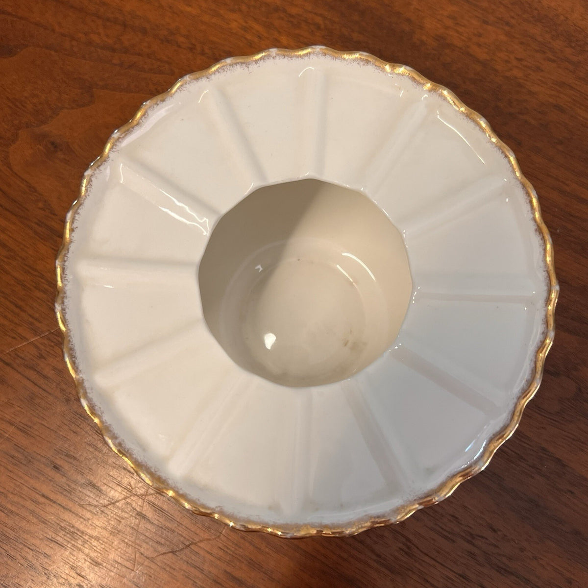 Royal Albert Old Country Roses Tea Pot Warmer Stand Bone China Romantic