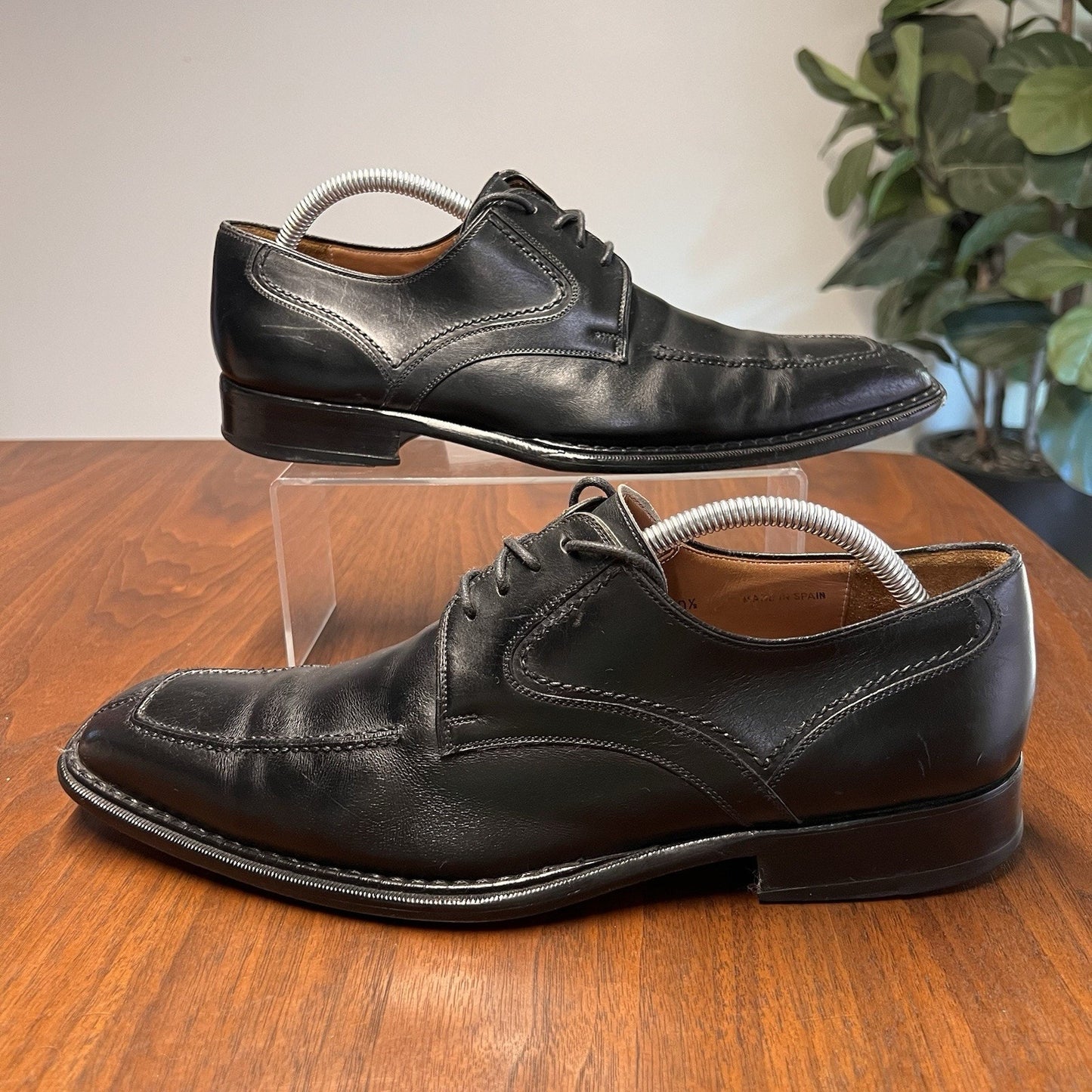 Magnanni 10XW Split Apron Toe Leather Dress Shoe 10077 Black Designer Extra Wide