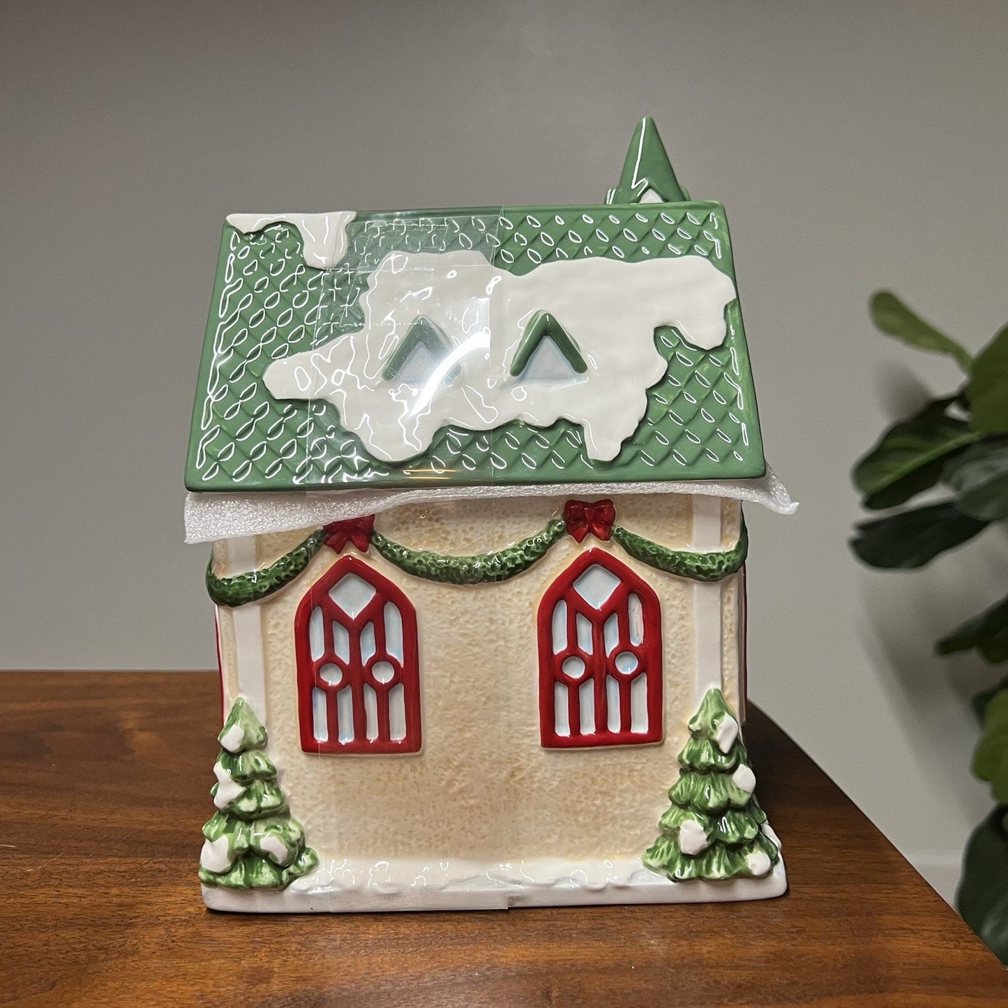 NEW Ridgefield Home Christmas Cookie Jar Canister 9.5” Christmas Green Holiday