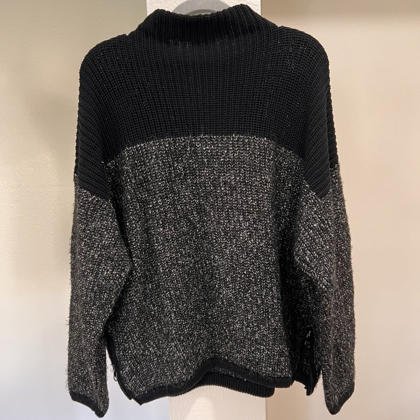 Varley Darwell Mock Neck Sweater (M) Black/Grey Oversized Knit Slouchy Cozy