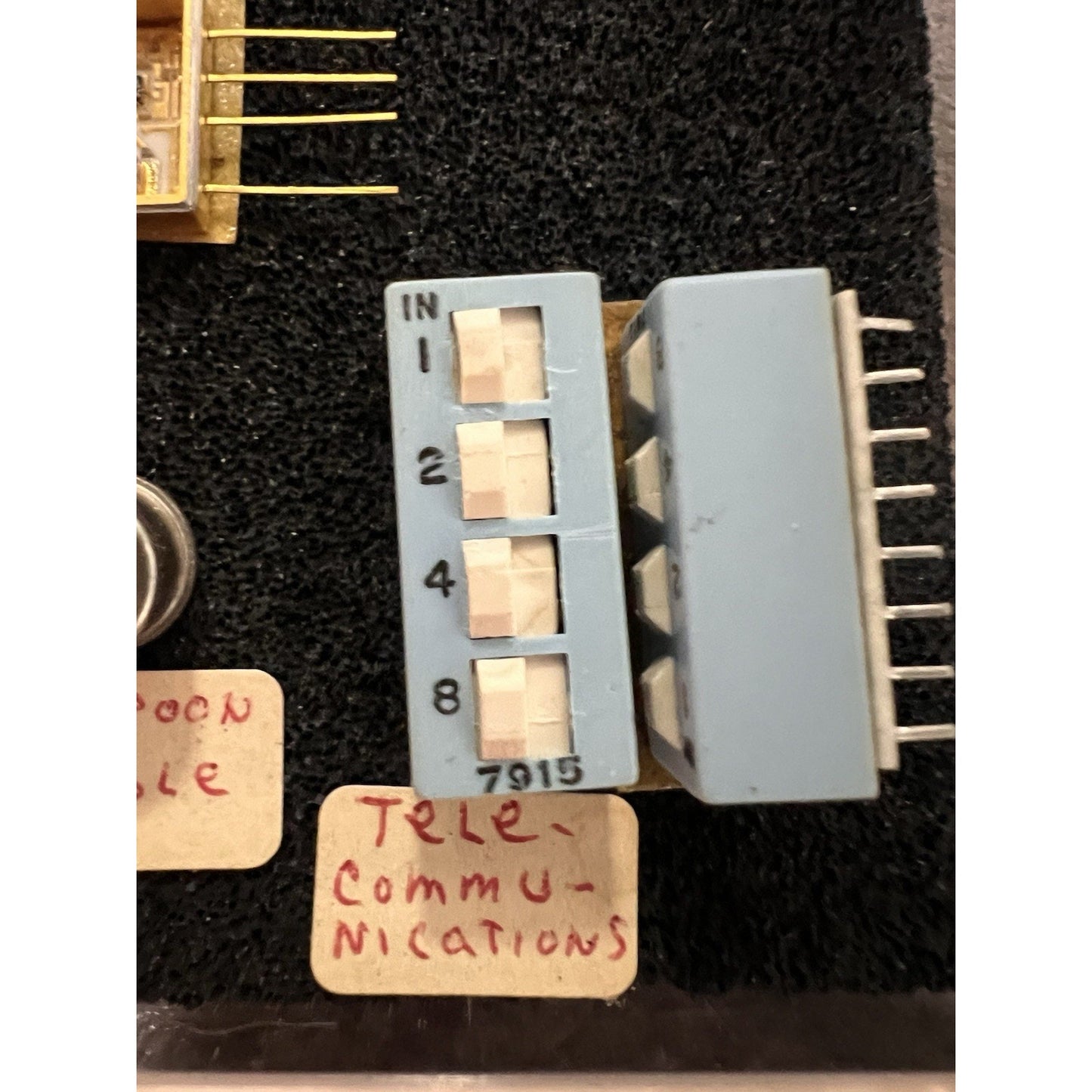 Vintage 1970s Aerospace Military Medical Hybrid Microcircuit Display Lot L1011