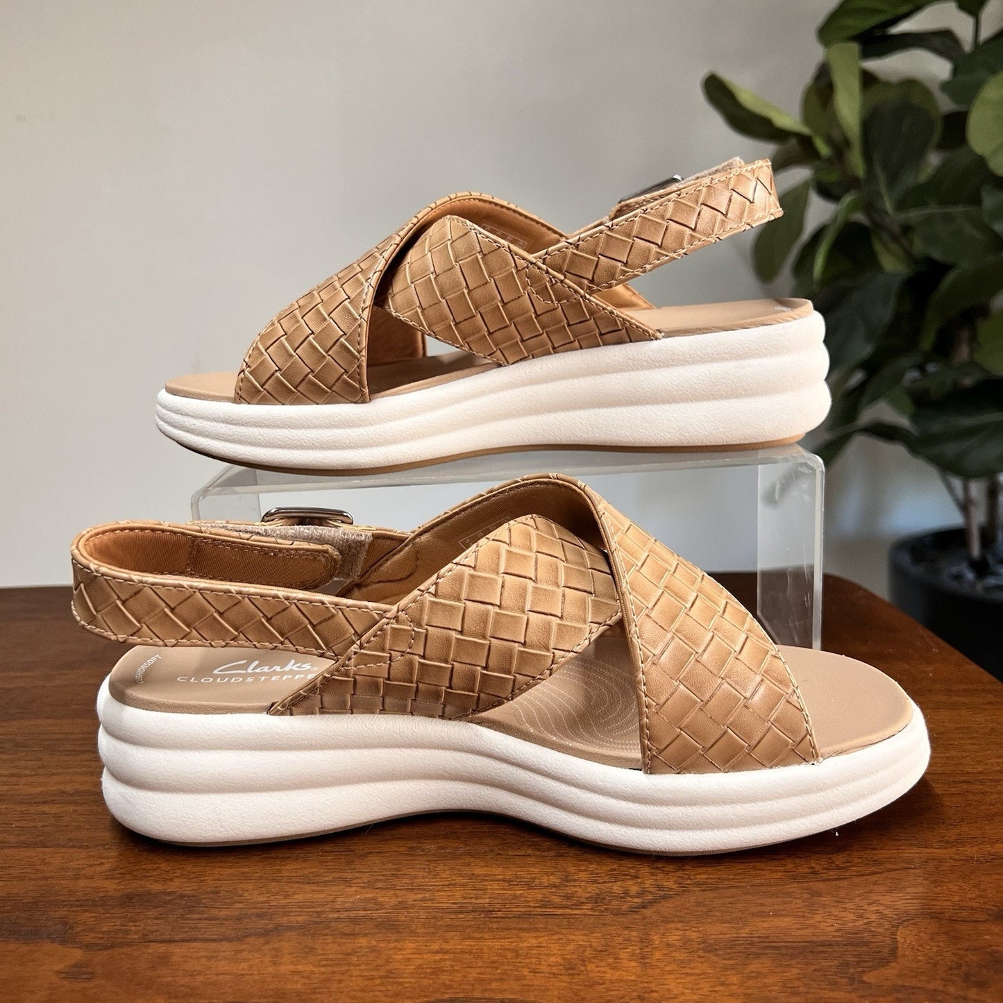 Clarks Cloudsteppers Backstrap Sandals Drift Sun 8.5W Cushionsoft Foam Beige