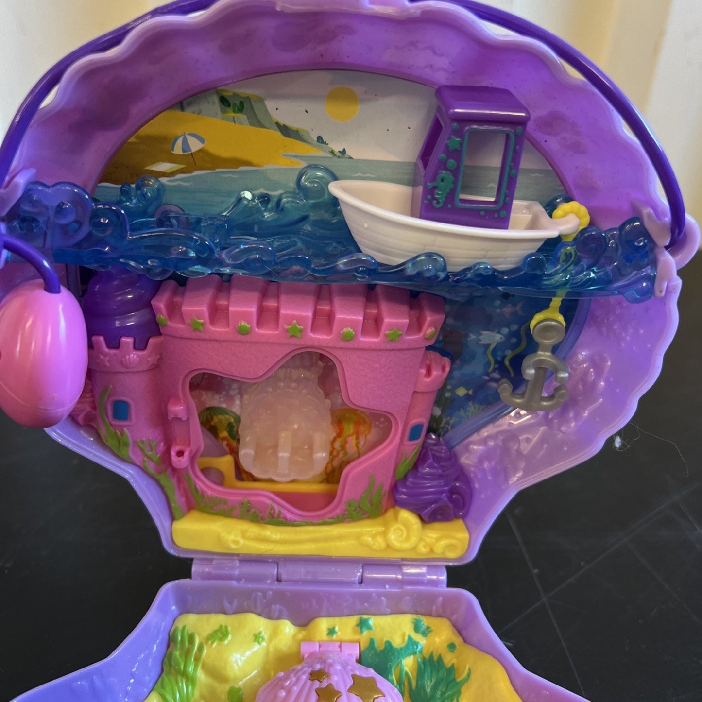 Polly Pocket Tiny Power Seashell Purse Kids Toy 2019 - No Accessories