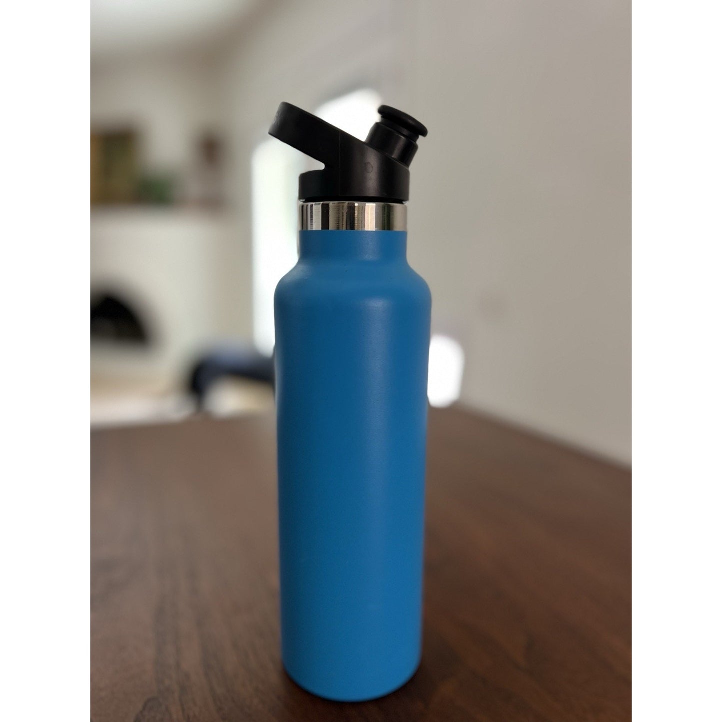 NWOT Hydro Flask Standard Mouth Water Bottle. Flex Cap Laguna 21 oz