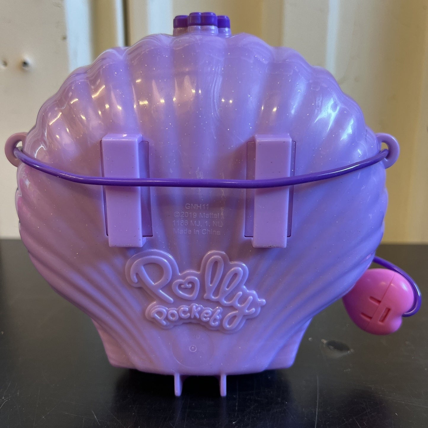 Polly Pocket Tiny Power Seashell Purse Kids Toy 2019 - No Accessories
