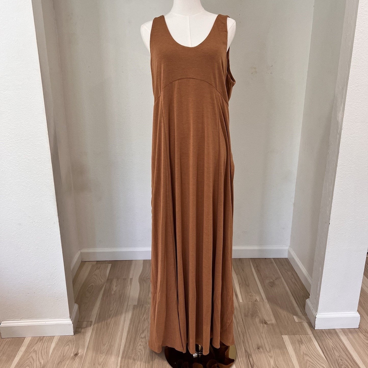 Halara XL Tank Dress U-Neck Sleeveless Split Flowy Maxi Jersey Lagenlook Pumpkin