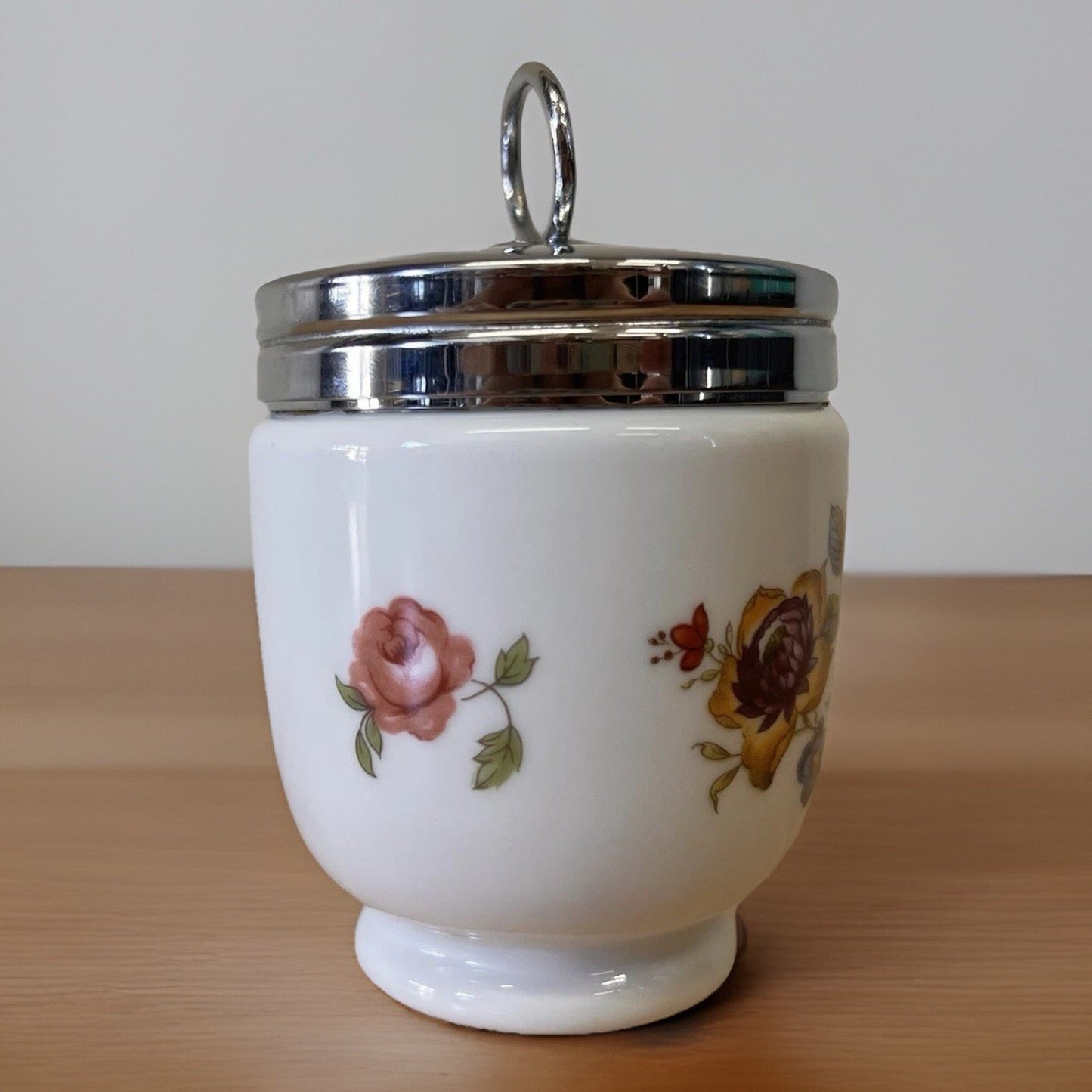 Royal Worcester Bournemouth Rose 4” King Double Egg Coddler Cup 1970’s
