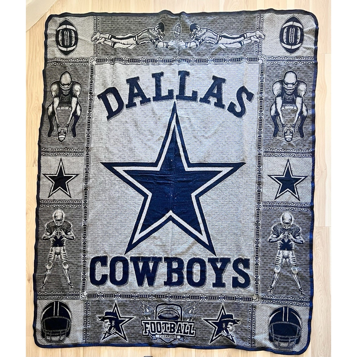 Vintage Dallas Cowboys Tapestry Blanket Throw NFL Football 76 x 93” XL