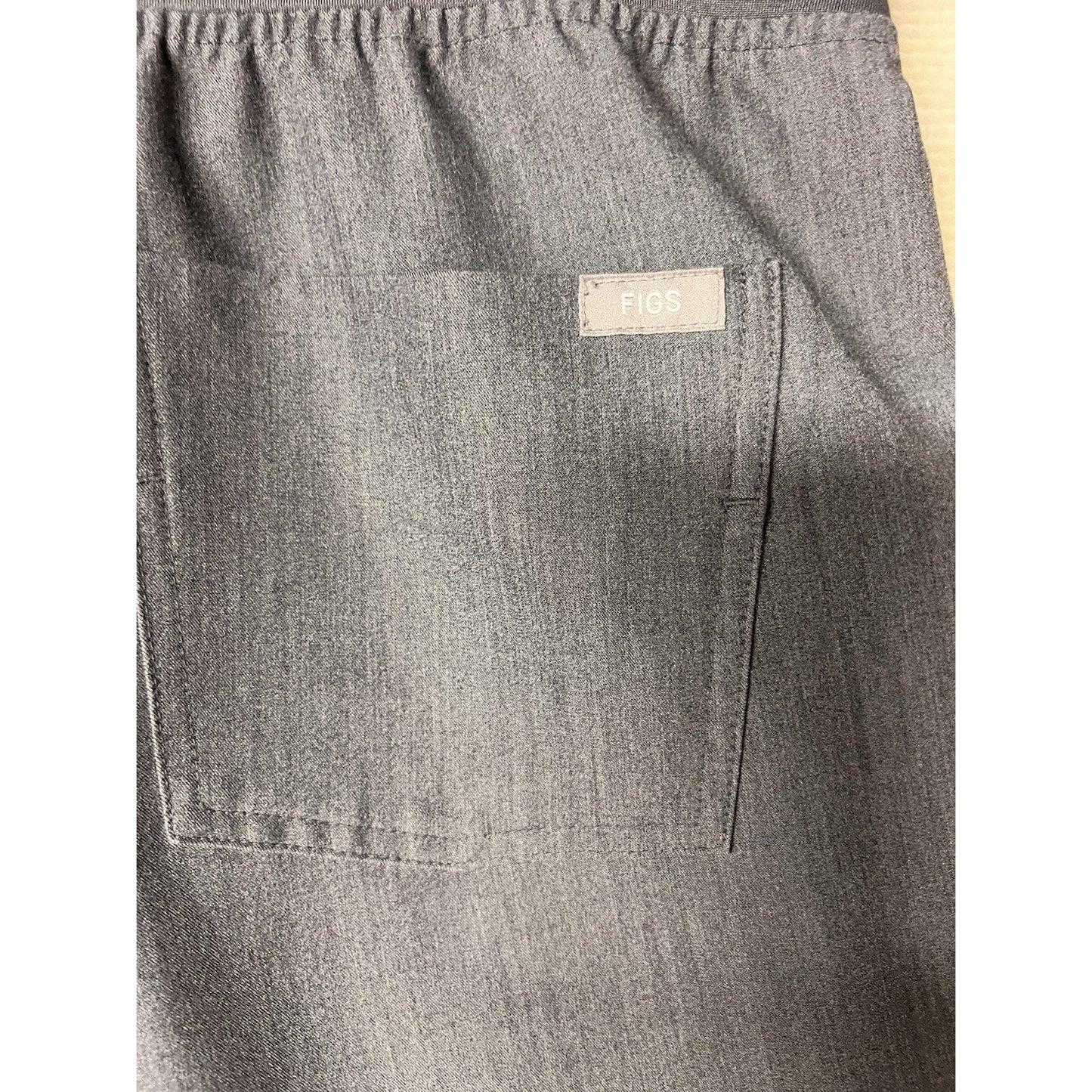 FIGS Zamora 2.0 Jogger Scrub Pants Nurse Medical Workwear Women’s Size M/T Gray