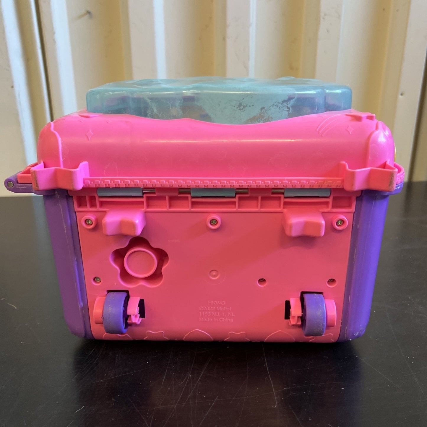 Polly Pocket Dolls Pollyville Resort Roll Away Playset - Incomplete