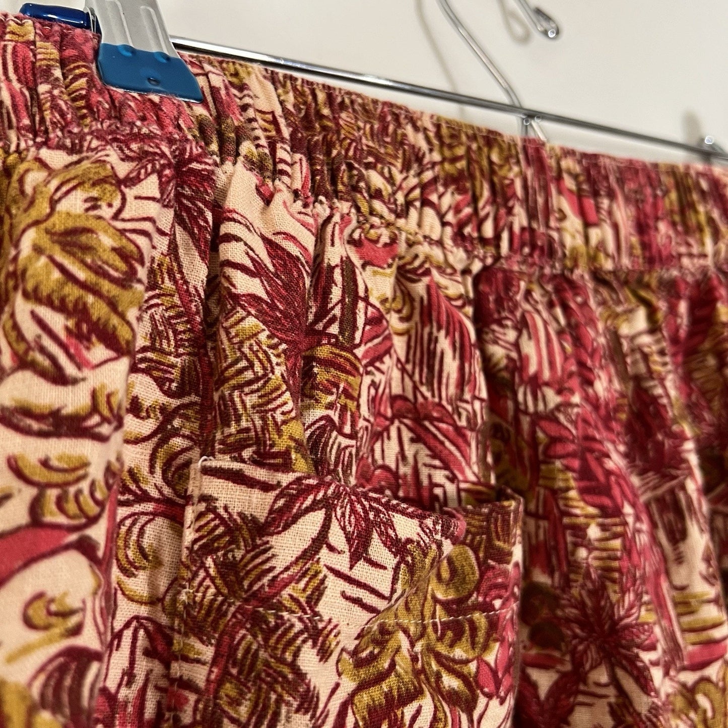 Anthropologie Joie Tropical Print Linen Blend High Rise Shorts (L 31”) Vacation