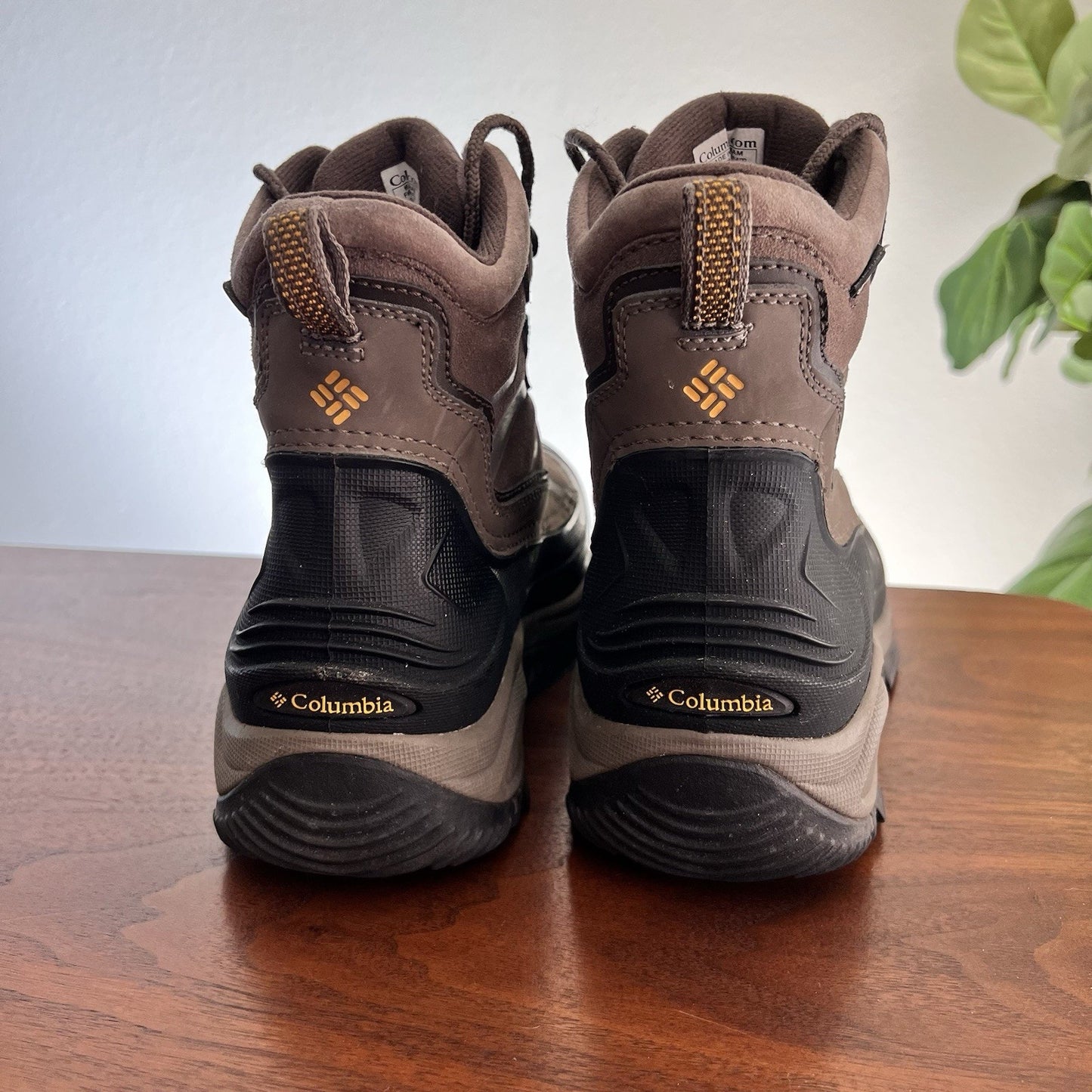 Columbia Bugaboot Mens 8 Omni-Tech 200 Grams Waterproof Insulated Brown Snow