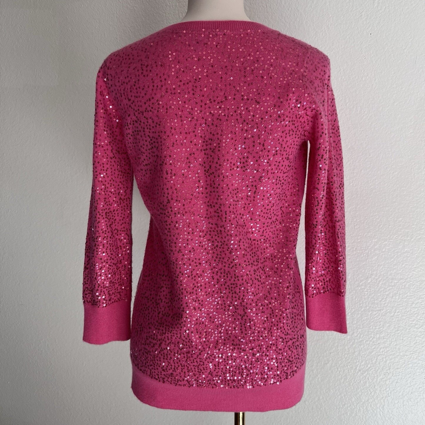 100% Cashmere XS Neiman Marcus Pink Sequin Long Sleeve Sweater Designer Classy
