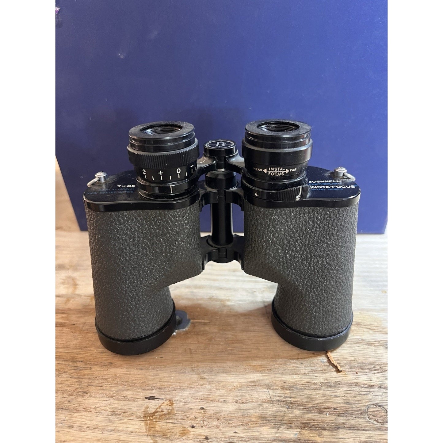 Vintage Bushnell Featherlight Insta-Focus Binoculars Wide Angle 7x35 w/Case