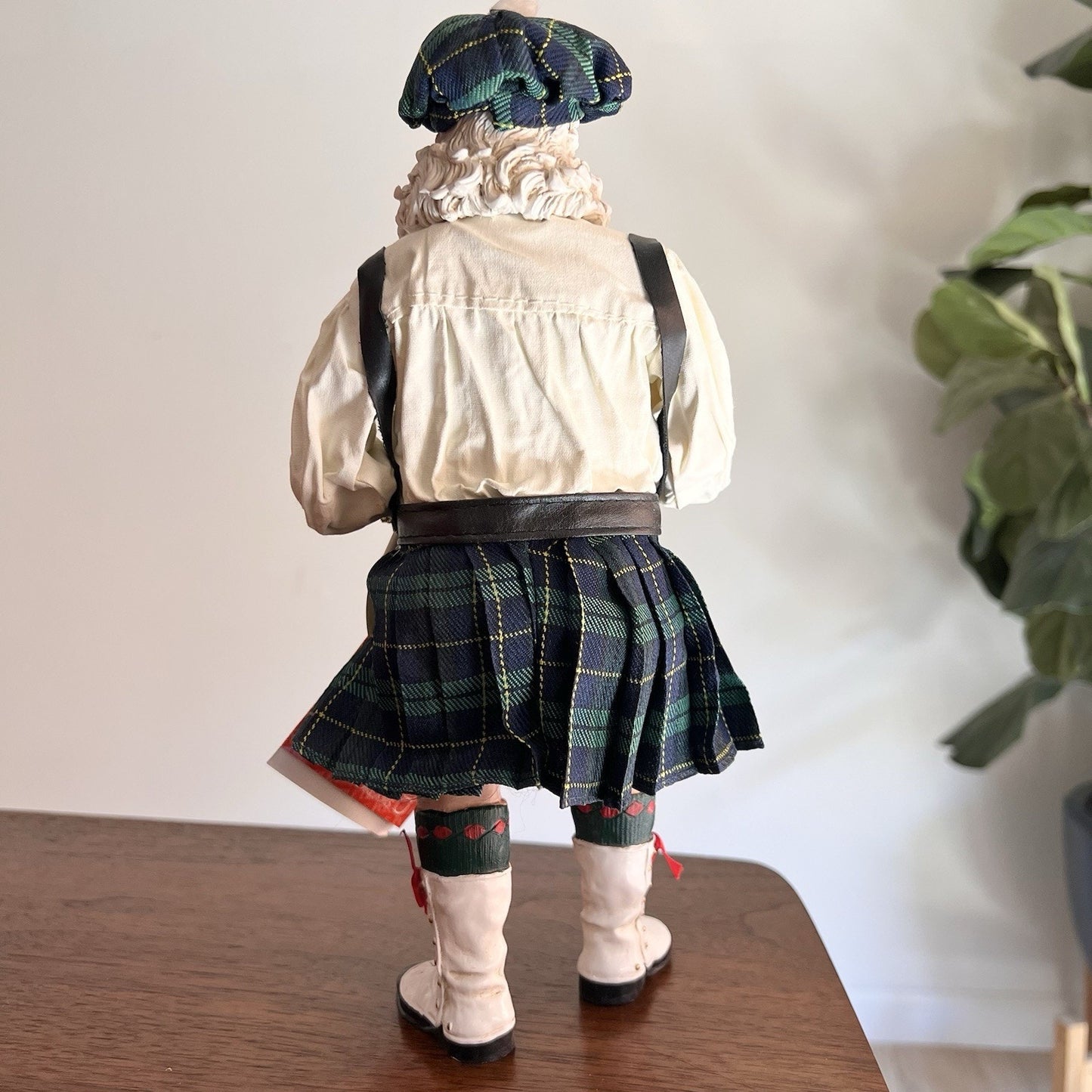 Dept 56 Clothtique Possible Dreams Kiss Me I’m Irish Santa Christmas 71299