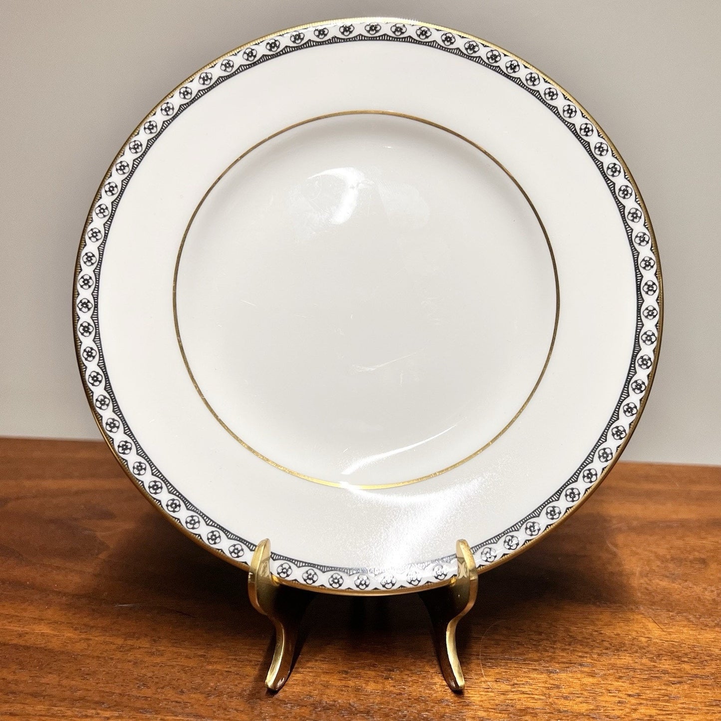 2 x Wedgwood Ulander Black 6” Bread & Butter Plate Set Bone China Gold Trim