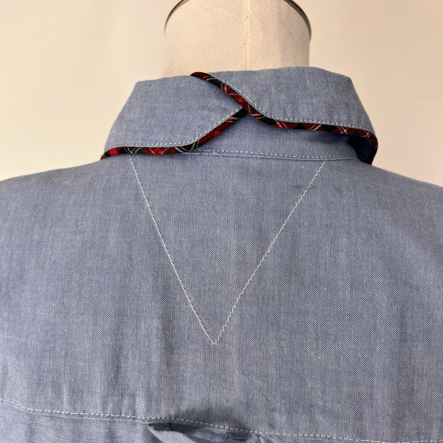 Signature by Northern Isles Teacher Button Up Shirt Chambray Kitsch Embroidered