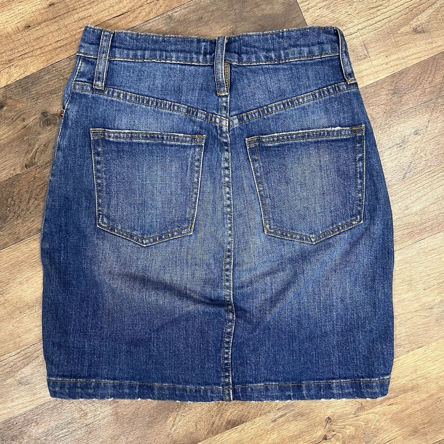 J. Crew 24P Button Front Blue Denim Jean Skirt Y2K Capsule Wardrobe Preppy