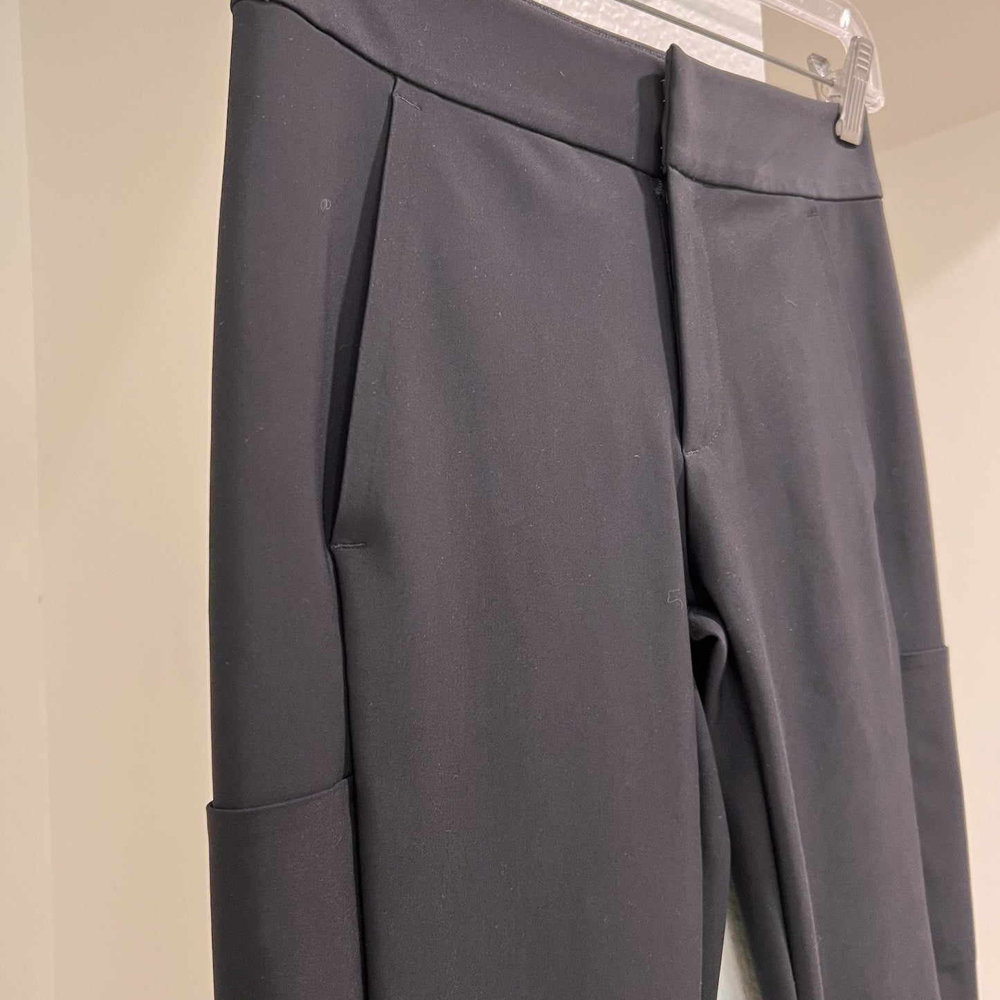 Athleta Stellar Trouser 26” Pants Mid Rise Slim Crop Ankle Black Work Stretch