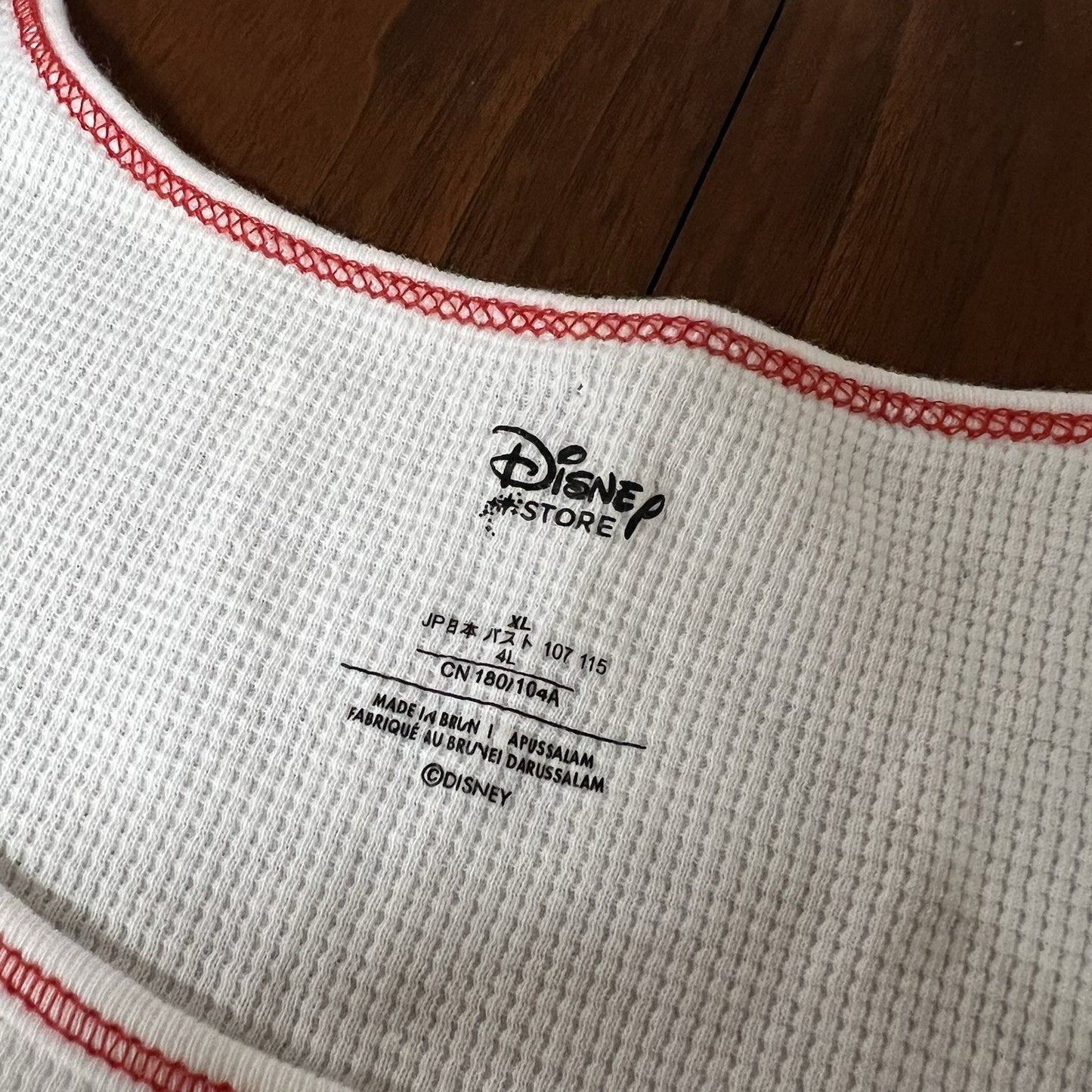 Disney Store Minnie Mouse XL Thermal Long Sleeve Shirt Sketch Retro