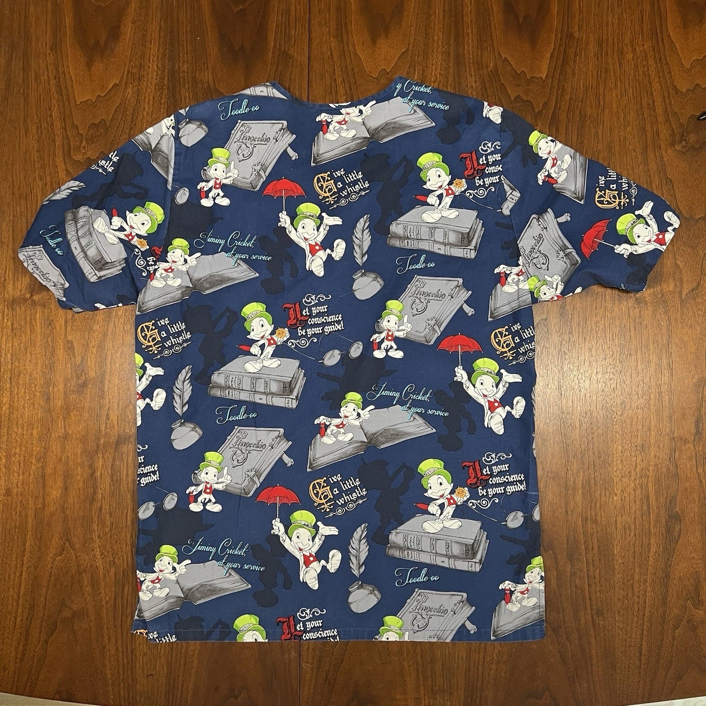Disney Tooniforms Pinnochio Jiminy Cricket Cherokee Scrub Top (XS) Unisex 6876C