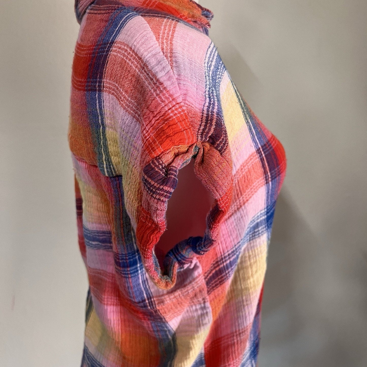 BEACH LUNCH LOUNGE (M) 100% Cotton Plaid Button Front Short Sleeve Shirt Preppy