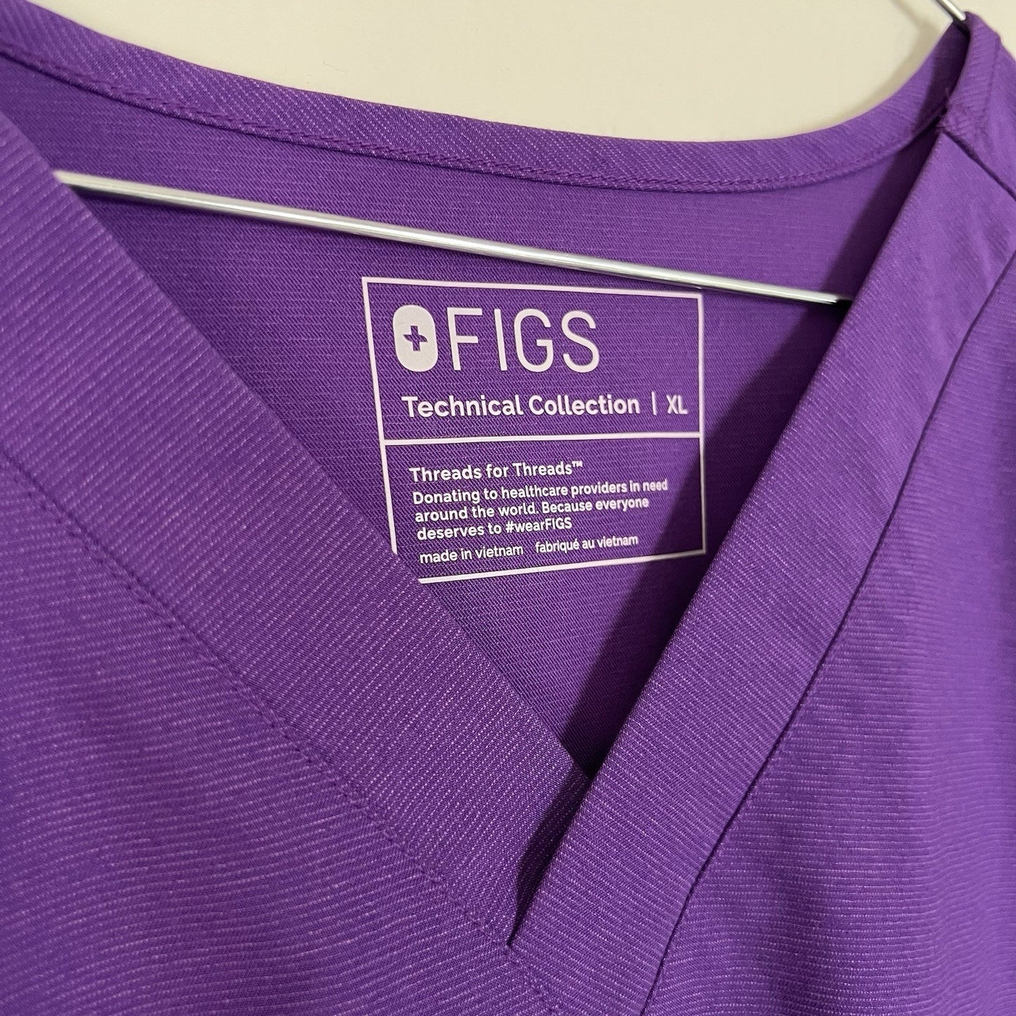Figs XL Leon Three Pocket Men’s Scrub Top Ultra Violet Purple FM1500 PO 1651