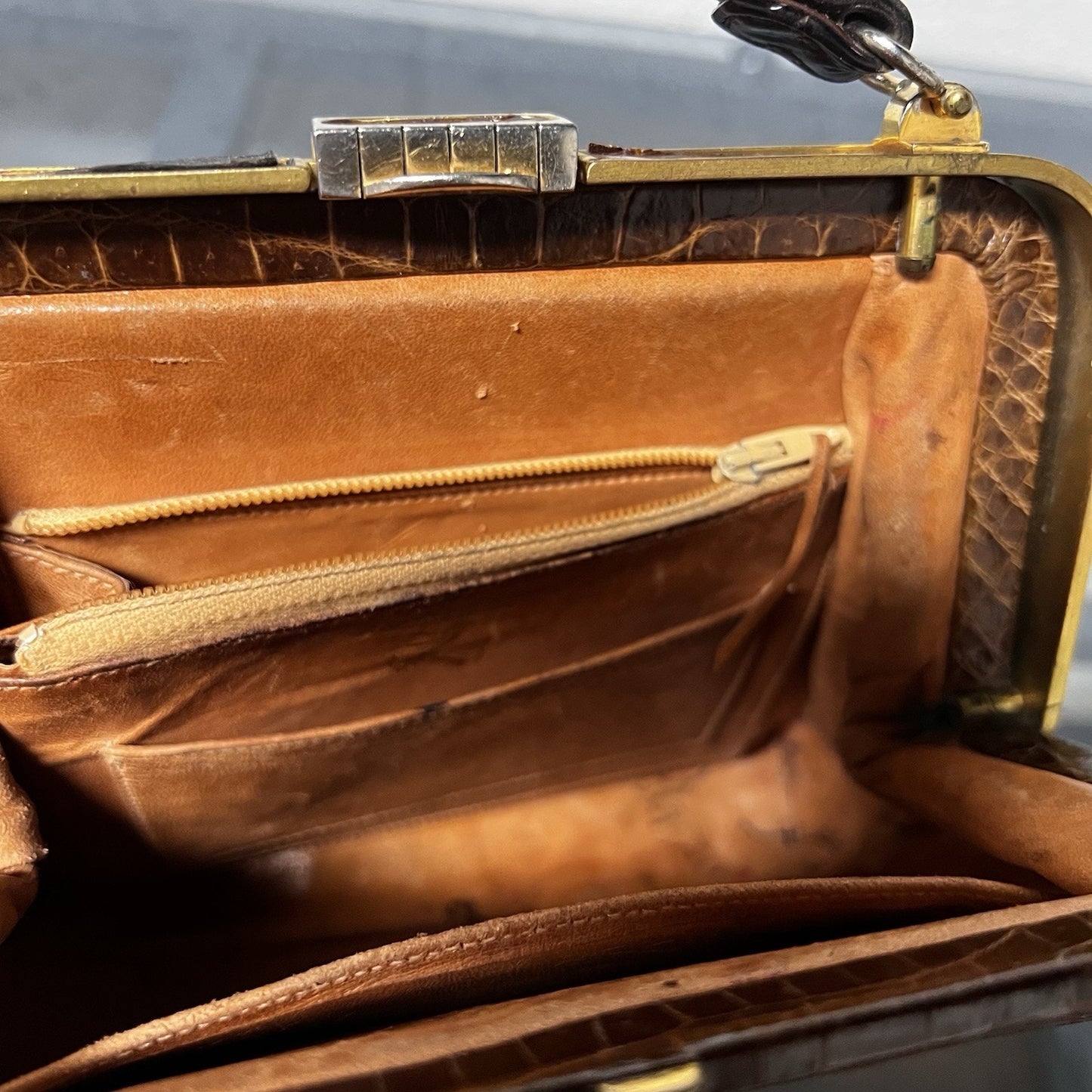 Vintage Lucille De Paris Brown Alligator Handbag Purse 1950s 1960s
