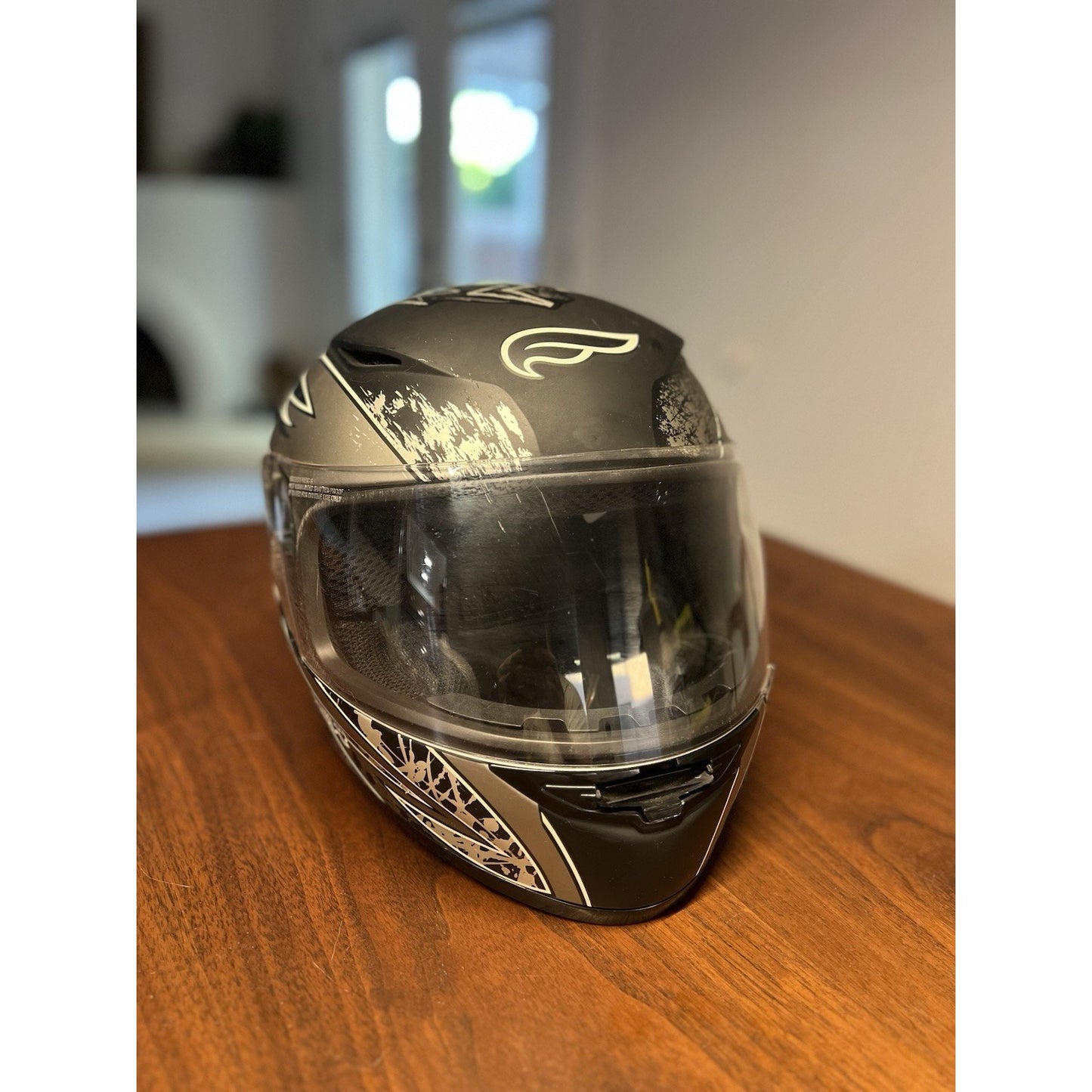 Fulmer Cyclone J5 Black Grey Full Face Flip-up Visor Motorcycle Helmet Size S