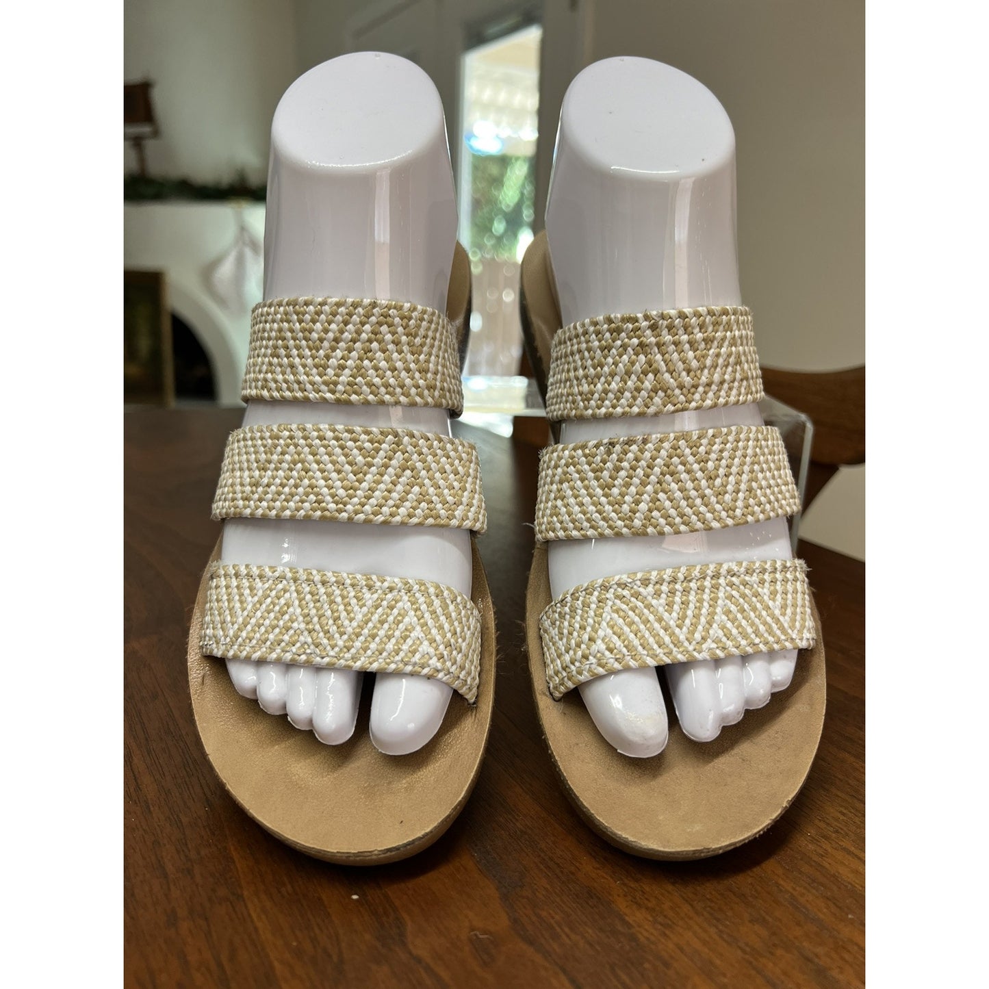CL by Laundry Women’s Slip On Three Strap Sandal Size 6.5 Boho Style