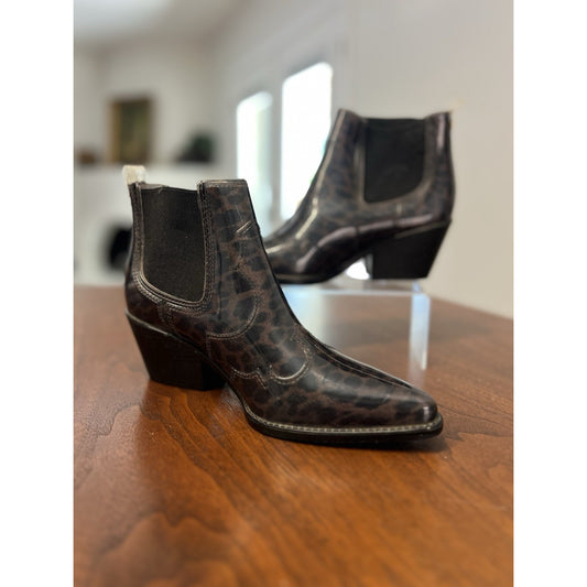 Sam Edelman Winona Dark Leopard Western Ankle Rain Booties Women’s Size 7M
