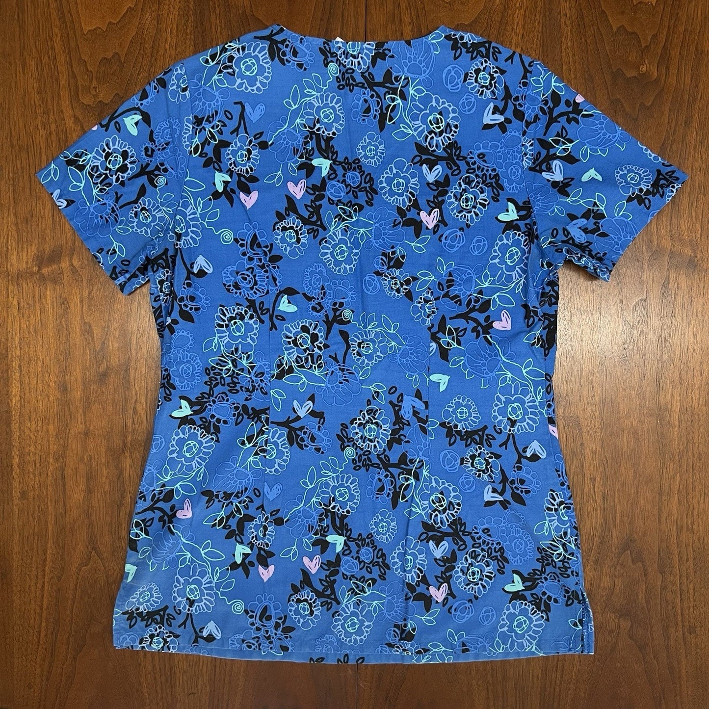 Lot Set of 4 Disney Scrub Tops Winnie the Pooh Eeyore (S) Cotton Pockets AOP