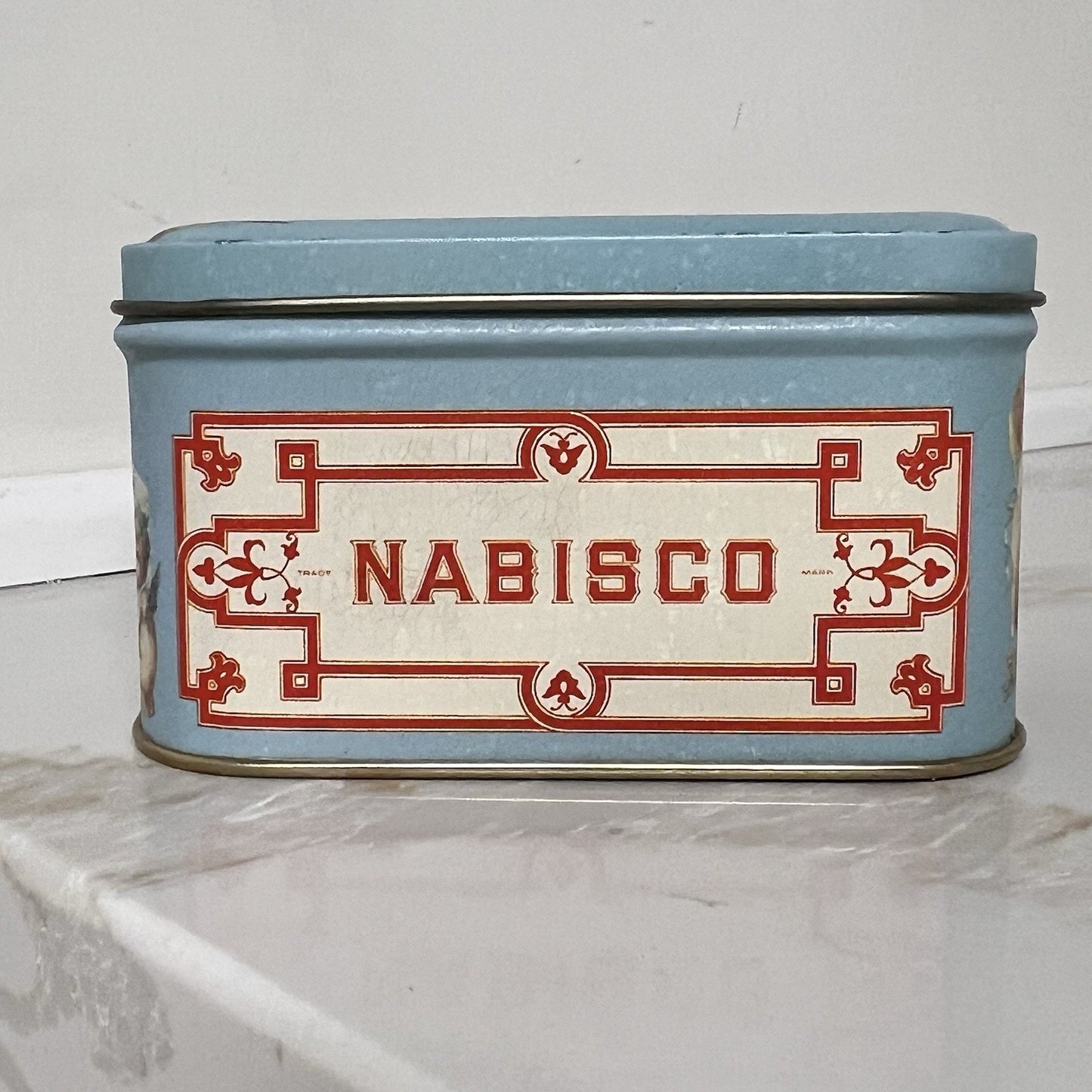 Vintage Nabisco Tin Box National Biscuit Company Shabby Chic Rococo Victorian