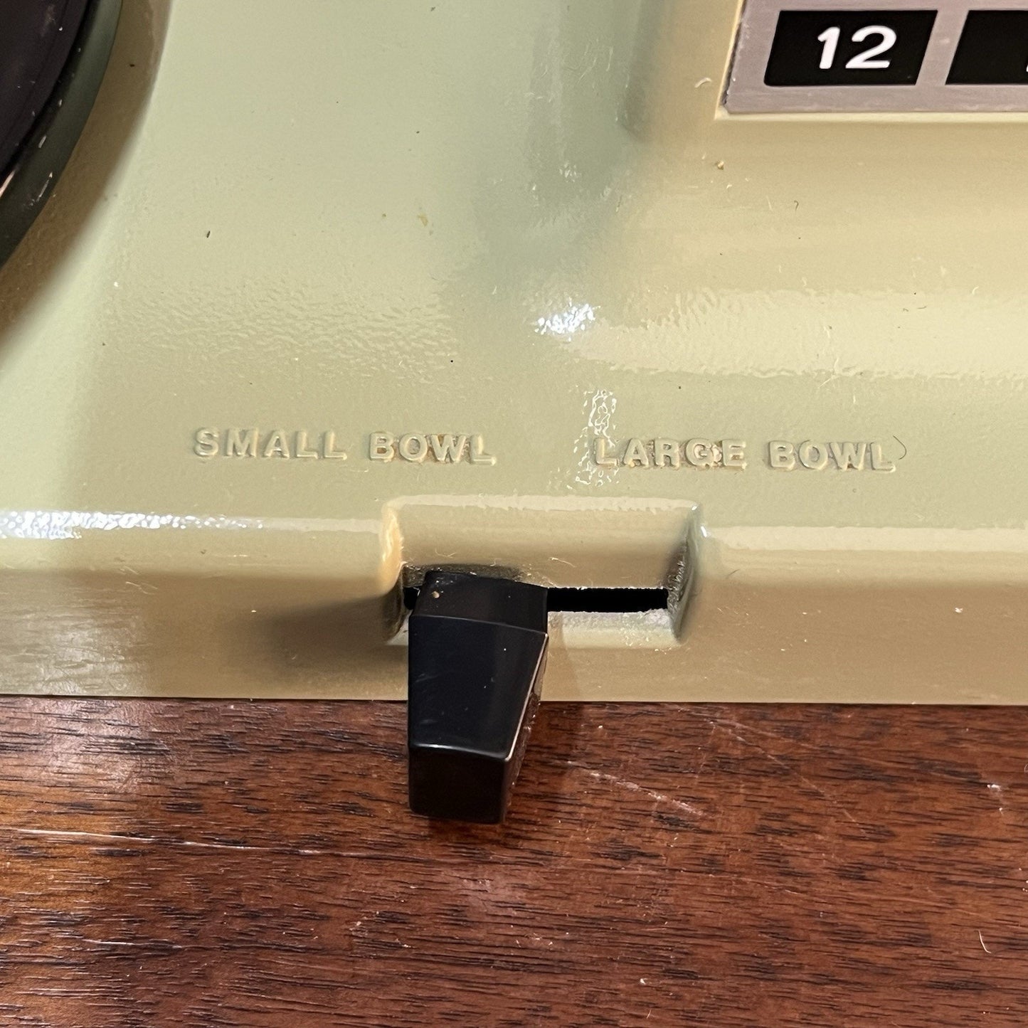 Vintage ‘60s General Electric Power Master Stand Mixer Green 12 Speed Cover