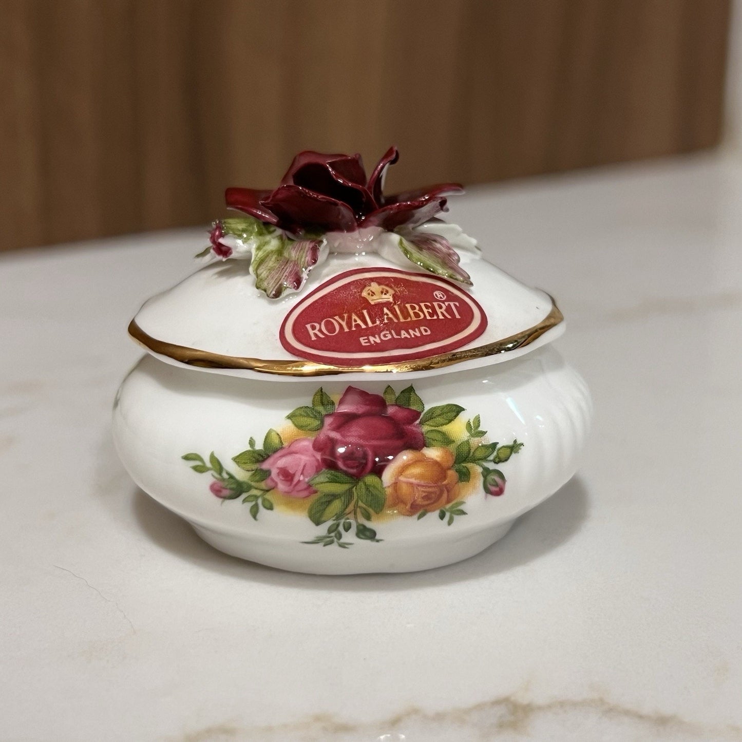 Royal Albert Old Country Roses Vintage 1962 Mini Trinket Box Lid Bone China Ring
