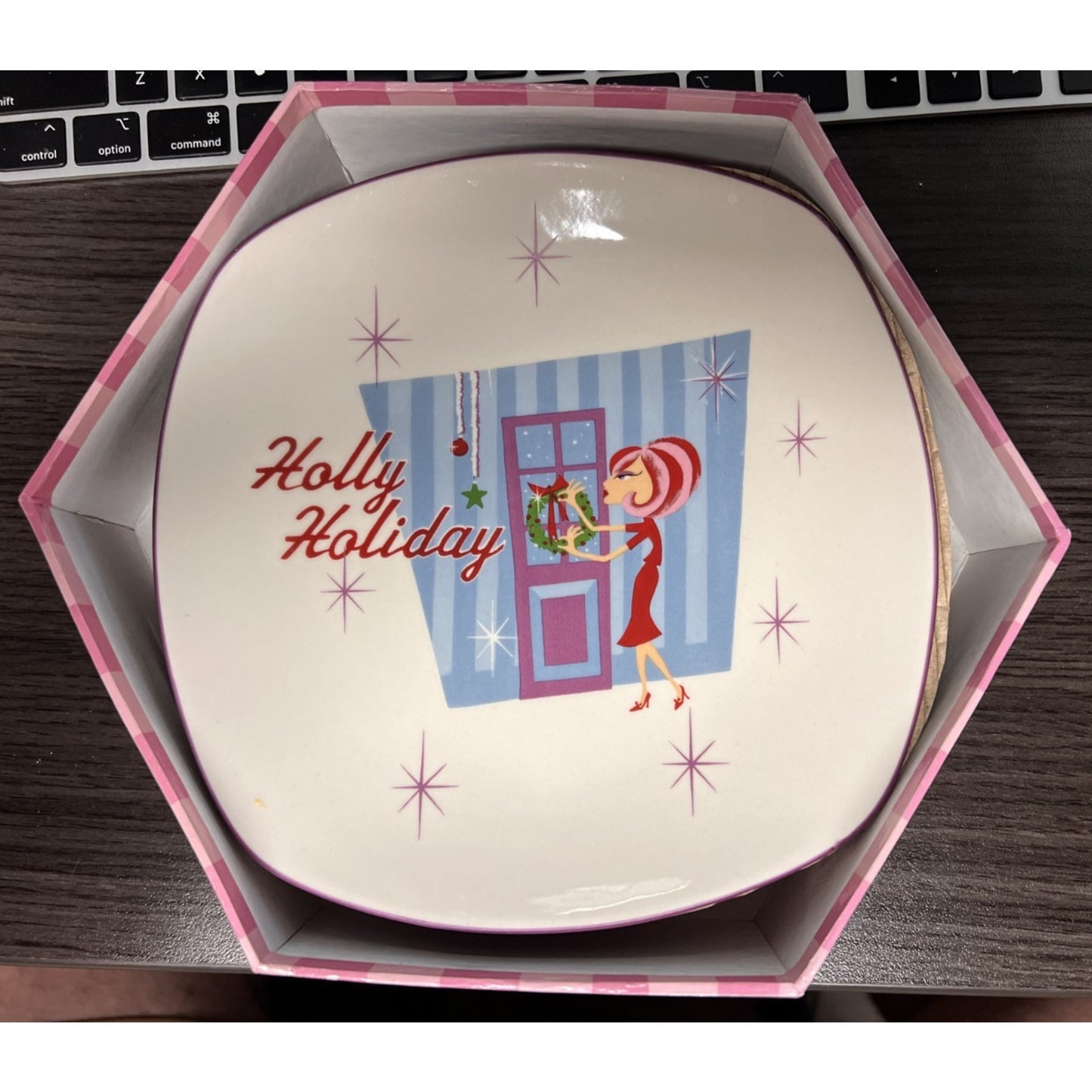 MCM Christmas Cuties Box Set of 4 Salad / Desert Plates by Sakura